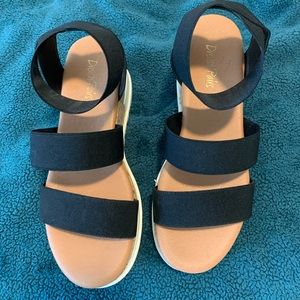 Women’s black platform sandals